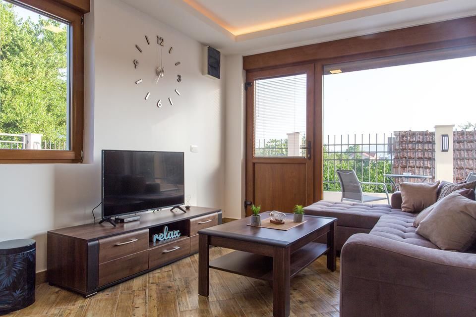 Апартаменты Porto Apartmani Тиват