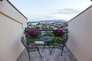 Апартаменты Porto Apartmani Тиват Апартаменты с видом на море-4